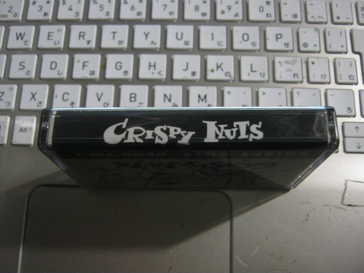 CRISPY NUTS Chris Peanuts / DEMO VOL.1 4 bending entering demo tape 