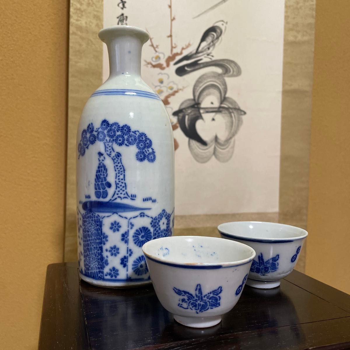 徳利と猪口の3点セット【骨董品】レトロ アンティーク 美術品 徳利と猪口の3点セット【骨董品】レトロ アンティーク 美術品｜Yahoo