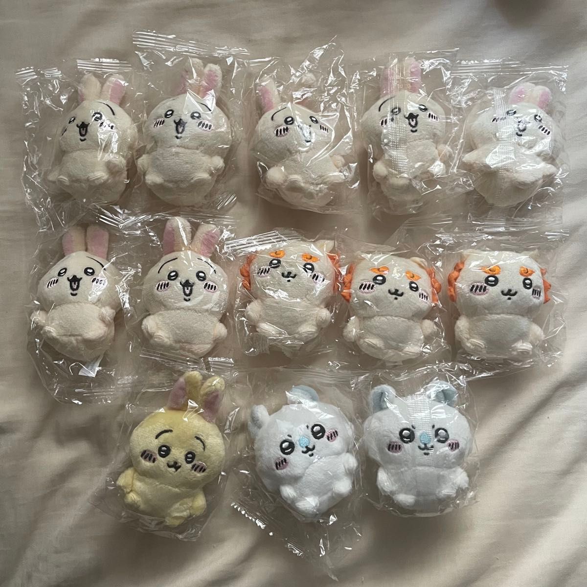 ちいかわお座りぬいぐるみ 初弾と2弾 まとめ売り ガチャ カプセルトイ