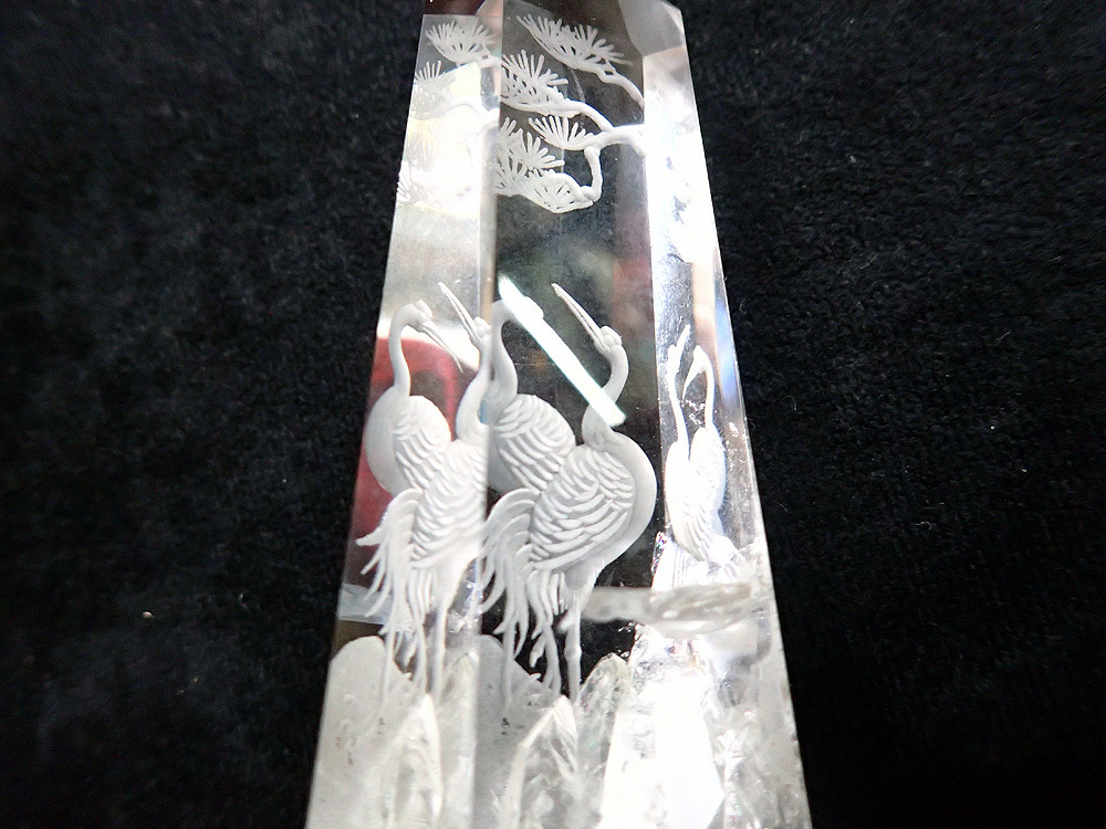 【天然石】水晶六角柱＿鶴の彫刻、クリスタルの置物_画像5