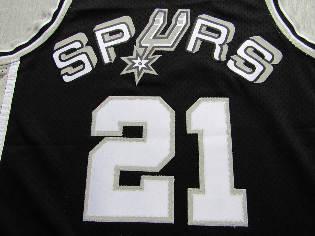 美品 NBA SUPURS DUNCAN ティム・ダンカン NIKE製 サン 美品 NBA SUPURS DUNCAN ティム・ダンカン NIKE製 サン