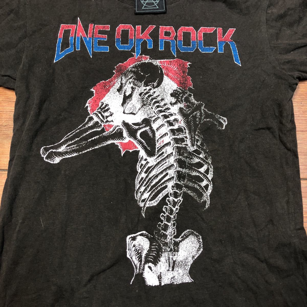 ONE OK ROCK ワンオクロック Tシャツ 黒 S 2016 SPECIAL LIVE IN NAGISAEN taka バンドtシャツ e1