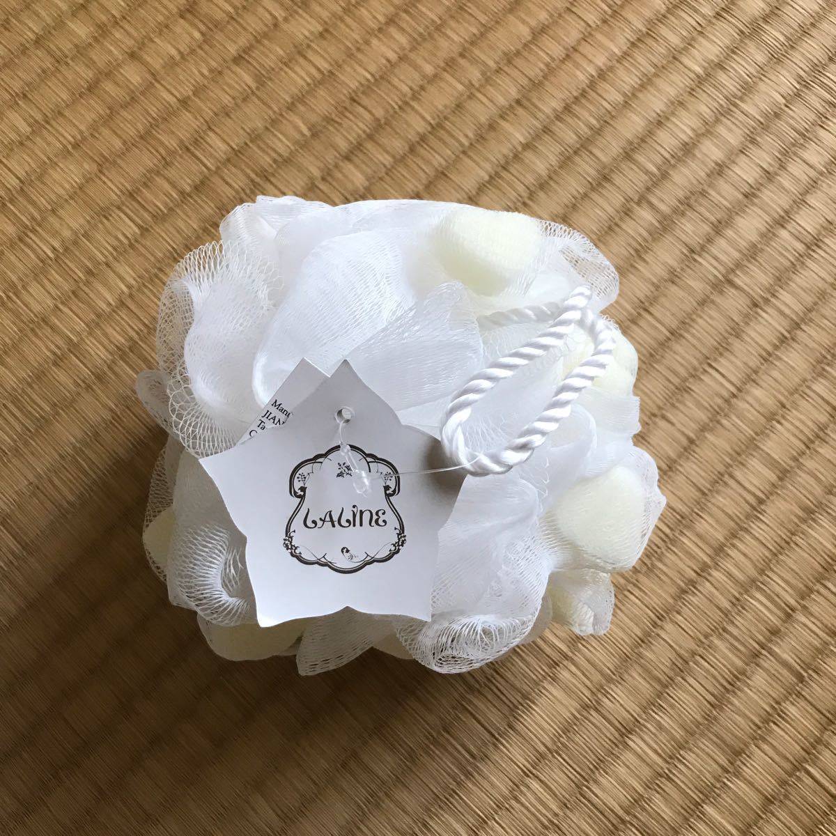 Paypayフリマ Laline ギフトボックス ハンドクリーム 未使用バスソルト 未使用スポンジ ラリン Paypayフリマ Laline ギフトボックス ハンドクリーム 未使用バスソルト 未使用スポンジ ラリン
