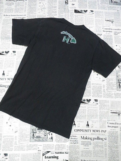 ヘインズ Hanes 良品 Tシャツ コットン100% 半袖 HAWAII ハワイプリント 丸首 クルーネック S 黒 ブラック X-003963 ゆうパケット_画像2