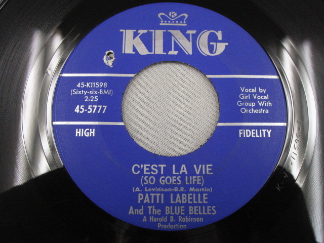 【SOUL ７”】PATTI LABELLE & THE BLUE BELLES / DOWN THE AISLE、C'EST LA VIE ( SO GOES LIFE ) の画像3