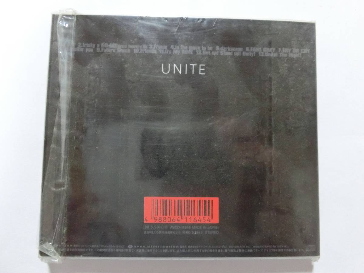 新品　CD　TRF 　「UNITE」 　★値下げ相談等あればお気軽にどうぞ★_画像2
