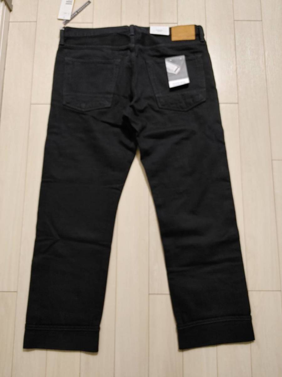 ★【新品】H＆M　Straight Selvedge Jeans　デニム　ボトムス　パンツ　38/32_画像3