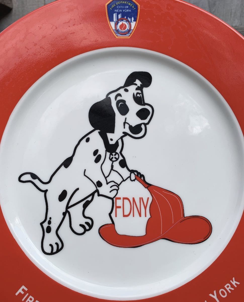 Paypayフリマ アメリカンな部屋 101匹わんちゃん 飾絵皿 Fire Department アメリカン ヴィンテージ インテリア装飾品 Paypayフリマ アメリカンな部屋 101匹わんちゃん 飾絵皿 Fire Department アメリカン ヴィンテージ インテリア装飾品