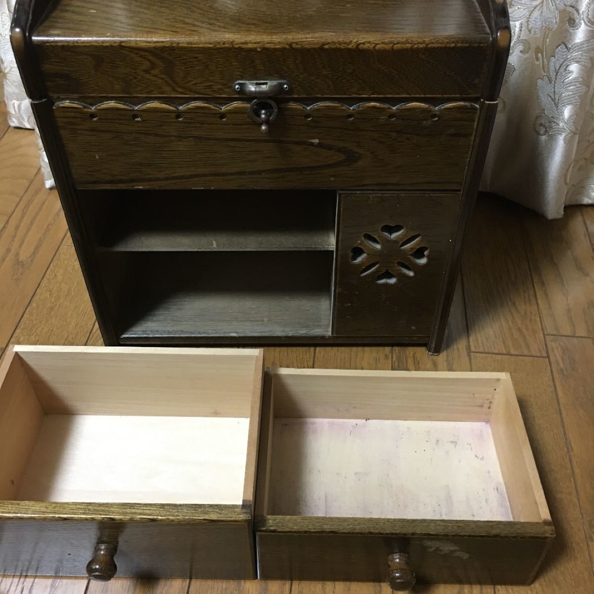 Paypayフリマ アンティーク 小物入れ 木製 鏡付き 昭和レトロ 小物入れ 木製 レトロ Paypayフリマ アンティーク 小物入れ 木製 鏡付き 昭和レトロ 小物入れ 木製 レトロ