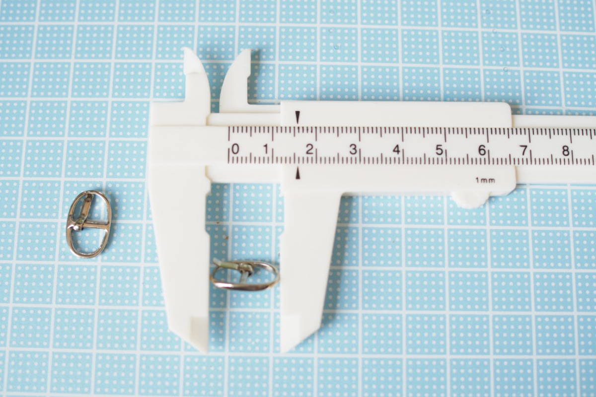 ミニバックル シルバー 4個 ベルト通し幅8mm／日型,尾錠,美錠_画像5