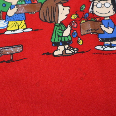Peanuts Snoopy クリスマス Tシャツ M レッド ピーナッツ スヌーピー キャラクター プレゼント ツリー X Mas Usa イラスト イラスト キャラクター 売買されたオークション情報 Yahooの商品情報をアーカイブ公開 オークファン Aucfan Com