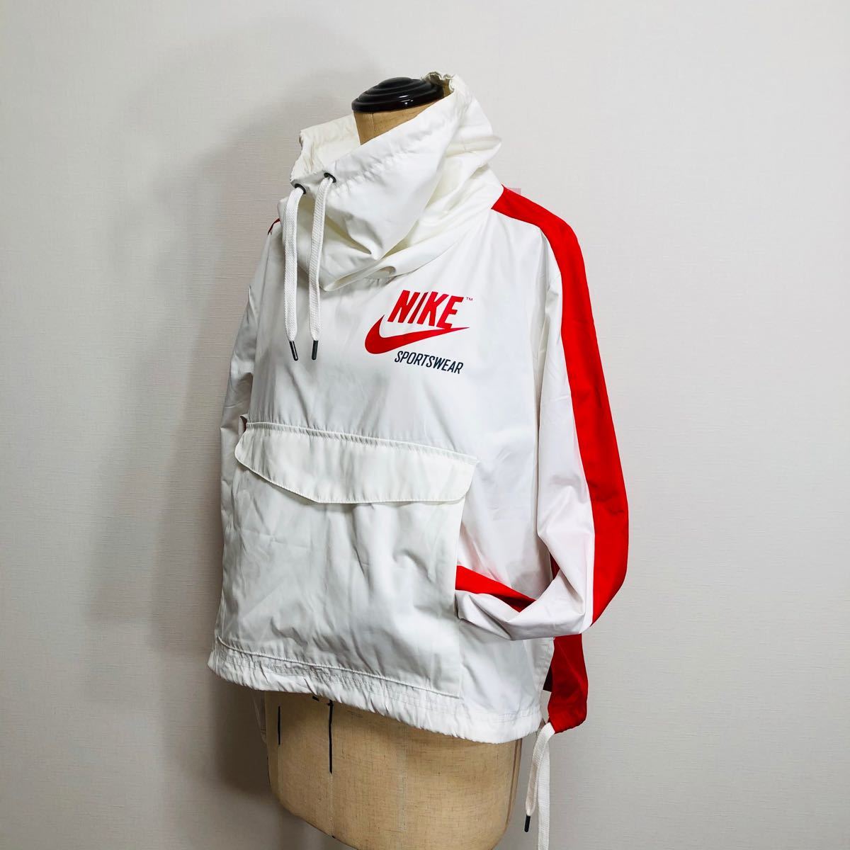 【送料無料】希少NIKE ナイキ ナイロンジャケット◎ショート丈 オシャレ メンズ レディース マウンテンパーカー