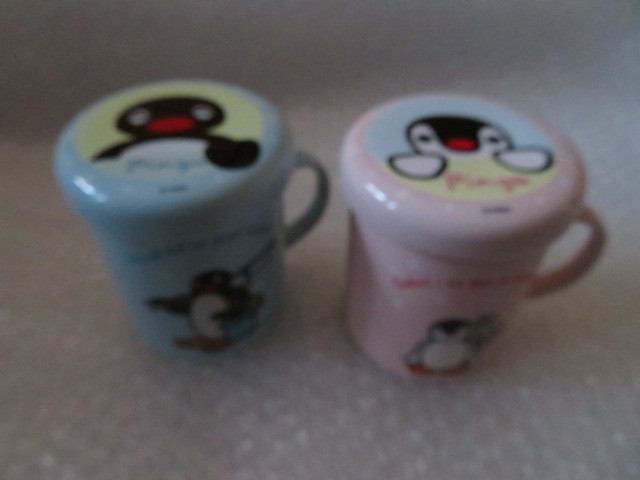 ♪Nestle♪PINGU♪マグカップ♪ピンク1個＆ブルー1個♪非売品♪ ネスレ♪_画像1