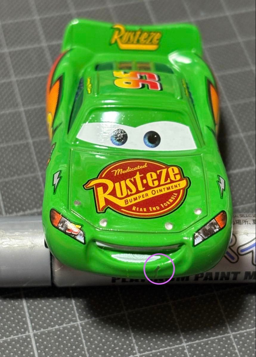 新品】カーズ ミニカーライトニング・マックィーン95グリーン緑ラス
