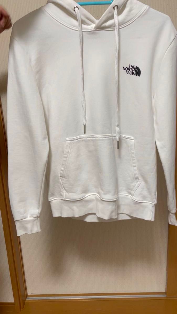 THE NORTH FACE プルオーバーパーカー ホワイト レインボーロゴ レイデースM サイズ