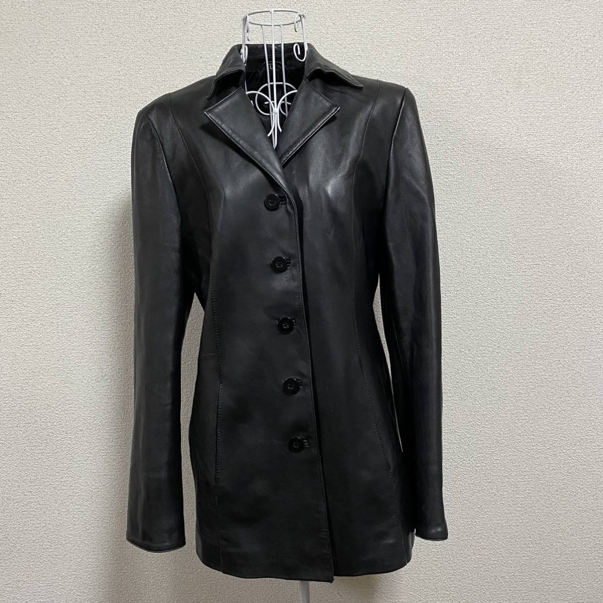 即納】 Jubien TOKYO FUR 羊革レザーコート ブラック L 本革 即納】 Jubien TOKYO FUR 羊革レザーコート ブラック L 本革