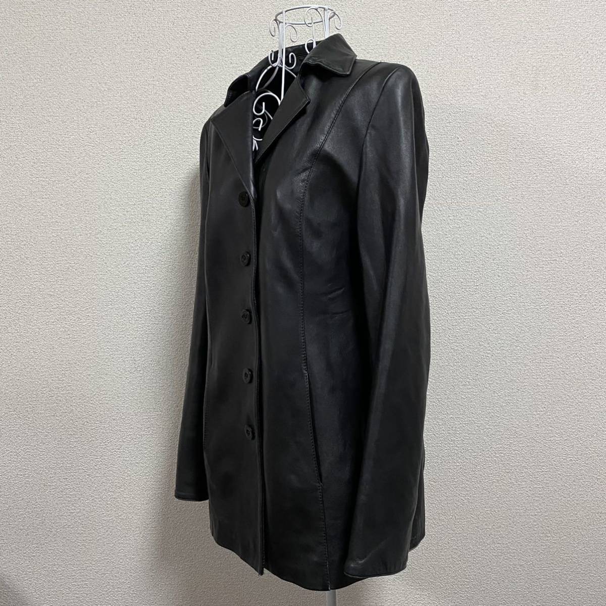 即納】 Jubien TOKYO FUR 羊革レザーコート ブラック L 本革 即納】 Jubien TOKYO FUR 羊革レザーコート ブラック L 本革