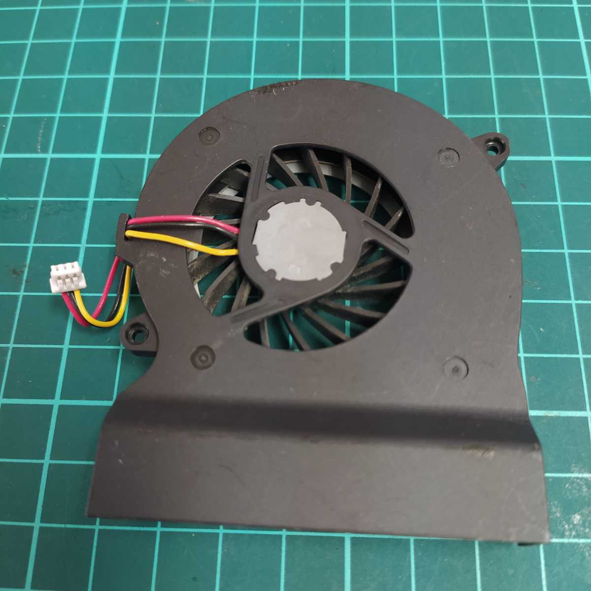 岐阜 即日発 送料198円 CPU 冷却 ファン クーラー FAN ★UDQFZHH01C1N SPS 468830-001 DC5V 0-27A 動作確認済FD142_画像2