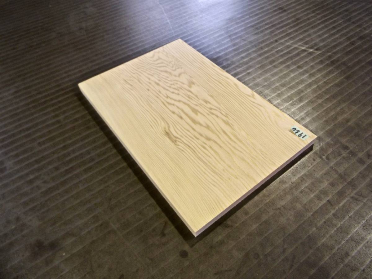 米松（300×200×14）mm 綺麗な木目　乾燥済み　無垢一枚板 送料無料 [1960]　 木材 花台 まな板 キャンプ 板_画像2