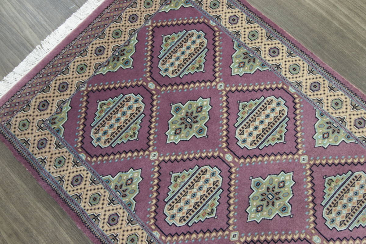 SALE　最高級カーペット　パキスタン手織り絨毯　インテリアラグ　玄関マット　アクセントラグ　77x147cm　＃428_画像3