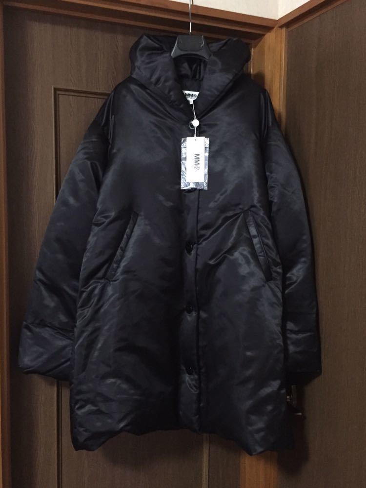 黒40新品60%of メゾンマルジェラ MM6 オーバーサイズ ダウンコート ジャケット 19AW 40 M Maison Margiela 6 レディース ブラック ブルゾン