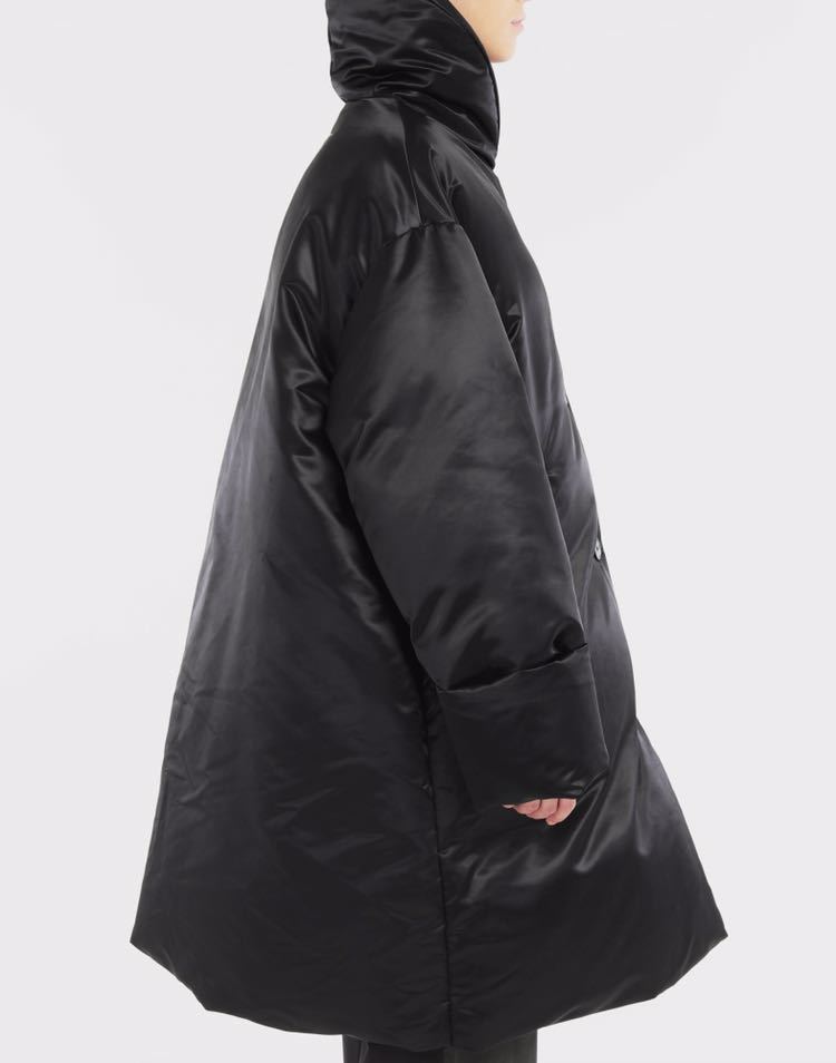 黒40新品60%of メゾンマルジェラ MM6 オーバーサイズ ダウンコート ジャケット 19AW 40 M Maison Margiela 6 レディース ブラック ブルゾン