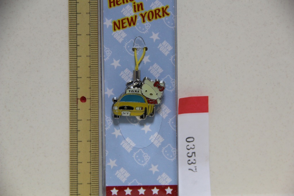 ハローキティ in New York タクシー ストラップ 検索 イエローキャブ Hello Kitty 2008 ニューヨーク アメリカ 観光 お土産 _画像1