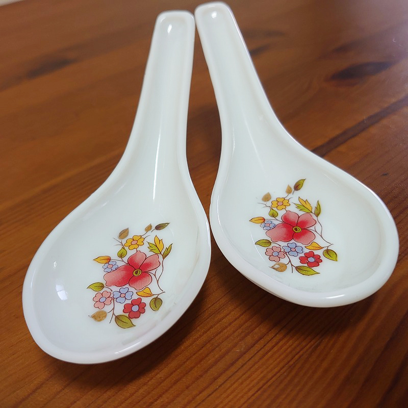  Taiwan * retro tableware * milk glass * Chinese milk vetch lotus flower * floral print * Taiwan tableware * Vintage 