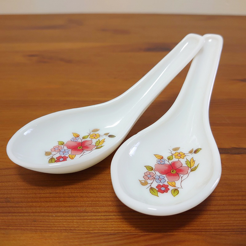  Taiwan * retro tableware * milk glass * Chinese milk vetch lotus flower * floral print * Taiwan tableware * Vintage 