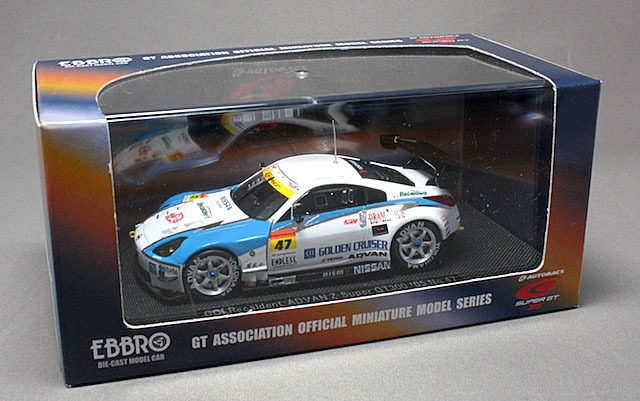 EBBRO エブロ 1/43【43703】NISSAN CCI RECALDENT ADVAN Z SUPER GT300 2005 #47「WHITE / BLUE」_画像2