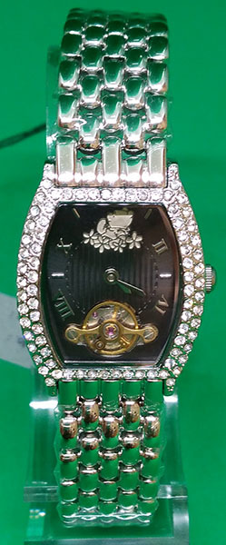 クマのプーさん くまのプーさん 腕時計 金属ベルト 黒文字版の画像1
