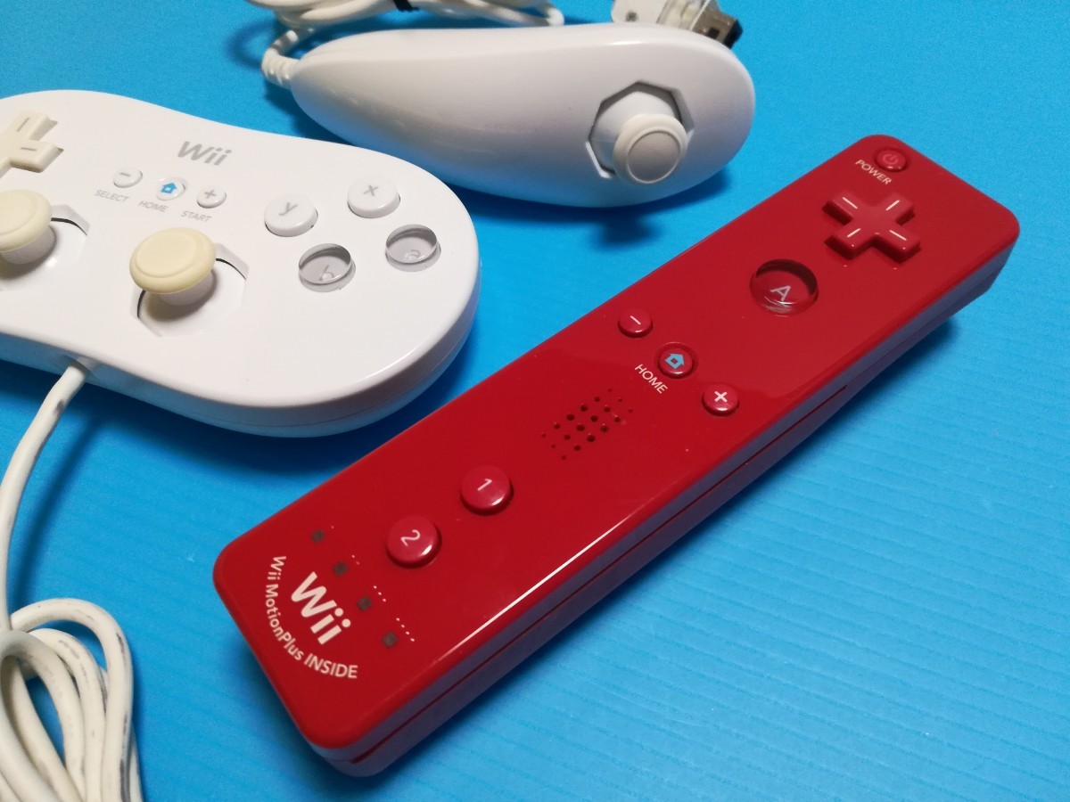 Wiiリモコンプラス　ヌンチャク　クラシックコントローラ　Wiiスポーツ セット