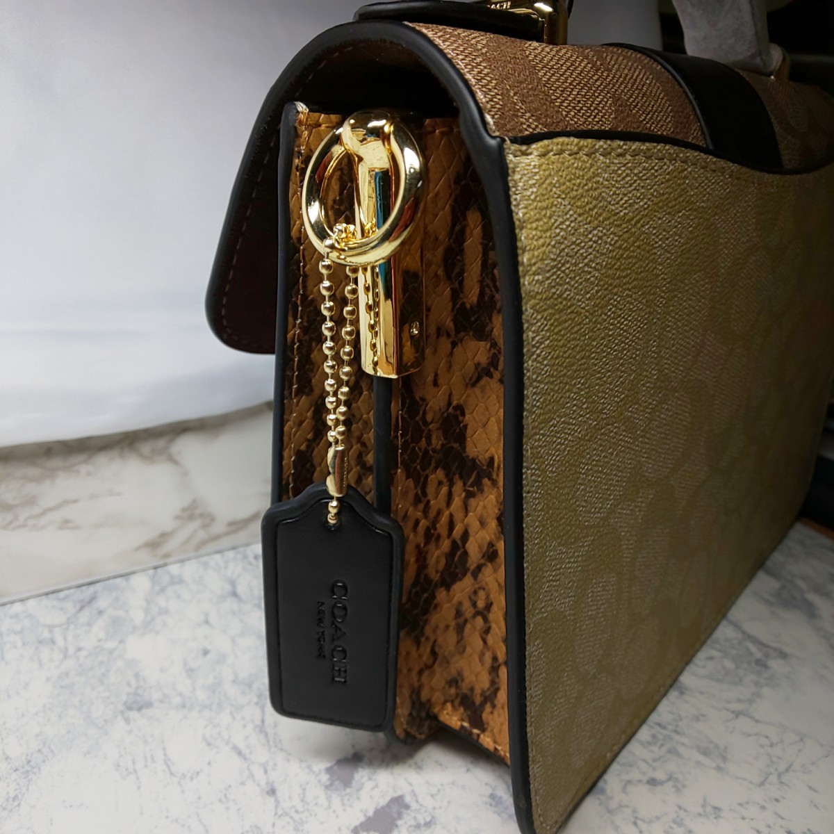 コーチ COACH ハンドバッグレディース、ショルダーバック2020新作 ブラウンシグネーチャーバック 新品