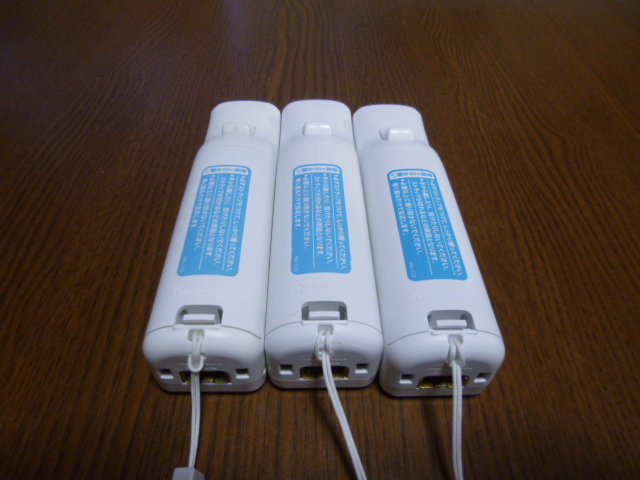 RS013【送料無料 即日配送 動作確認済】Wii リモコン ストラップ　3個セット ホワイト　白　セット