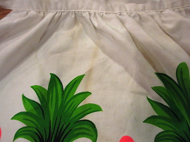  Vintage 70\'s* pineapple print cotton apron *201202s1-apr 1970s retro cooking floral print 