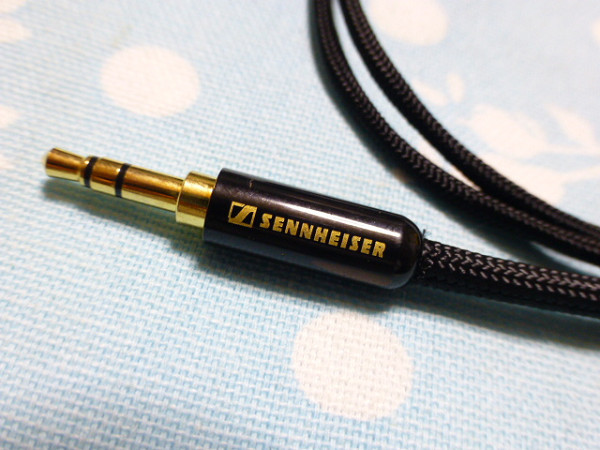 SENNHEISER IE8 IE80 IE80S ケーブル MOGAMI 2944 短め仕上げ 60cm shure掛け 3.5mm3極 ステレオミニ iPhone iPod スマホ 等にも_画像3