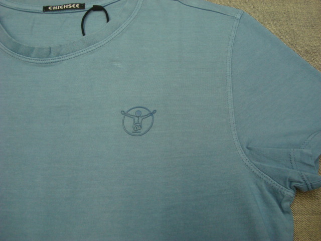 新品CHIEMSEE(キムジー)メンズTシャツSALTBURN（18-4217 BLUE STONE） Sサイズ