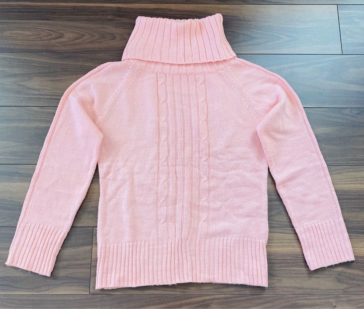 Paypayフリマ ピンク タートルネックセーター
