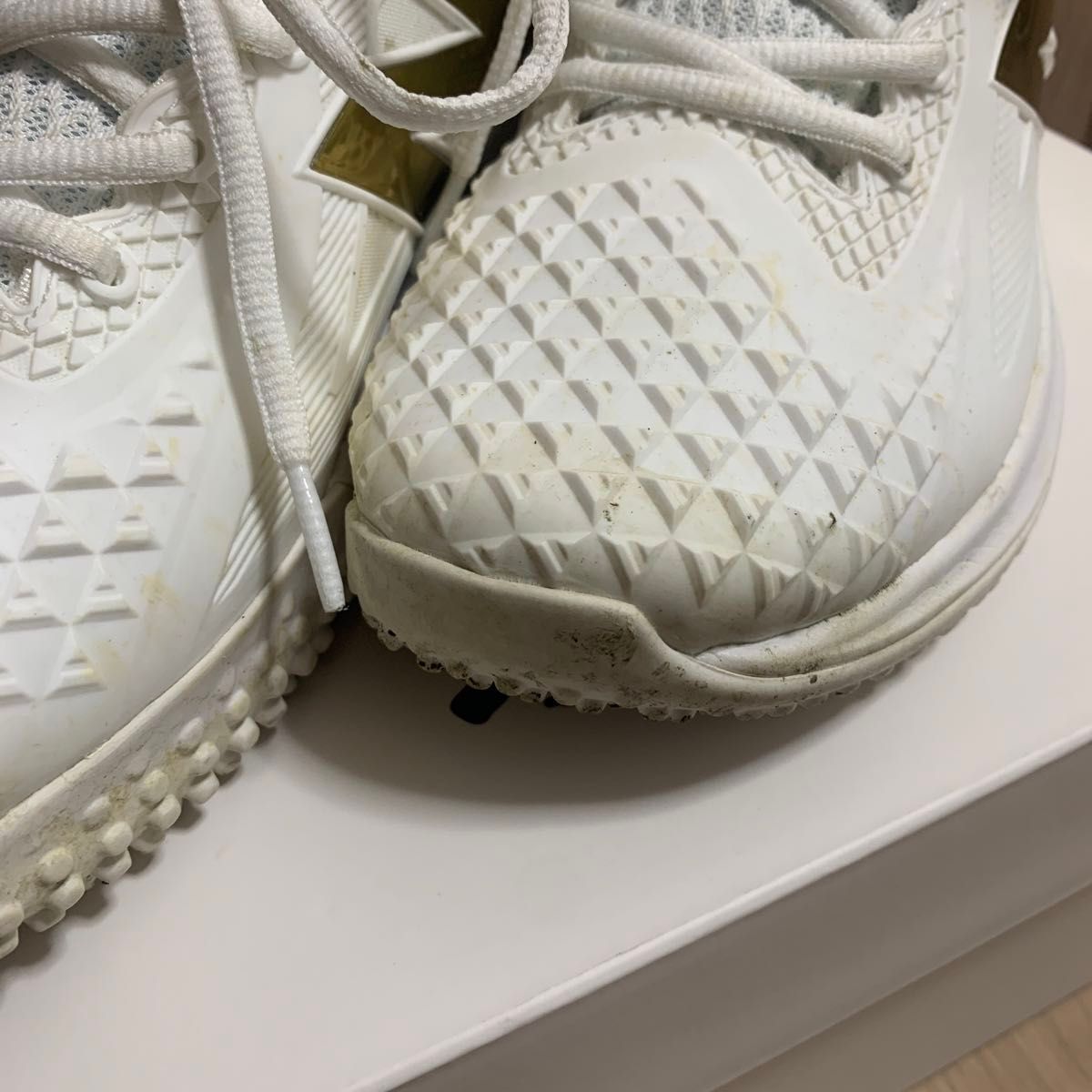 最終値下 Ohtani v1 大谷翔平 ニューバランス ホワイト ゴールド