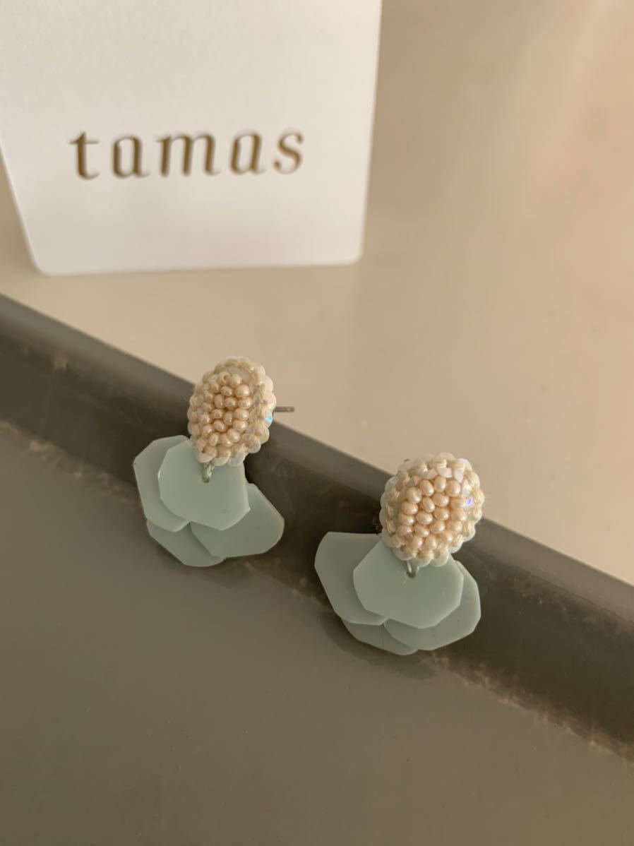 ヤフオク! - tamas ピアス celory 水色 ベージュ タマス