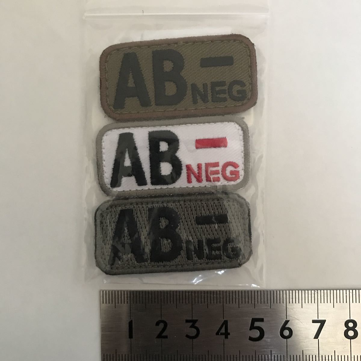 ベルクロ刺繍ワッペン　マジックテープ加工　サバゲー　Army 血液型 3種 同梱可　新品　117_画像2