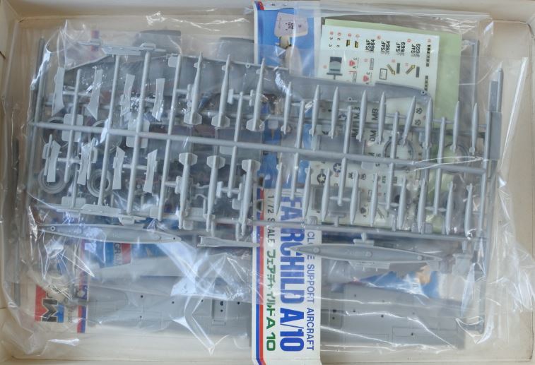 希少 フェアチャイルド A10 1/72 MONOGRAM モノグラム バンダイ プラモデル 20201202 tkhshss h 1121_画像2