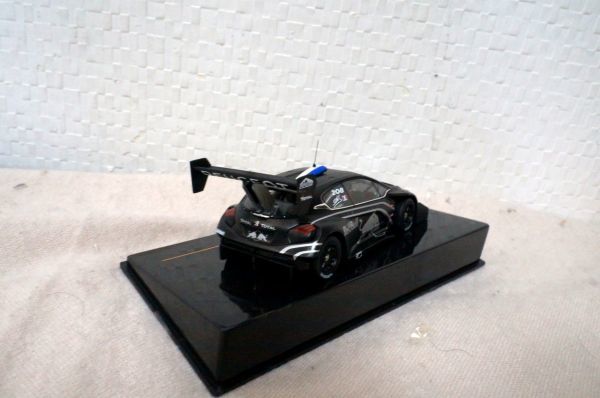 ixo Peugeot 208 T16 S.Loeb 1/43 миникар PEUGEOT