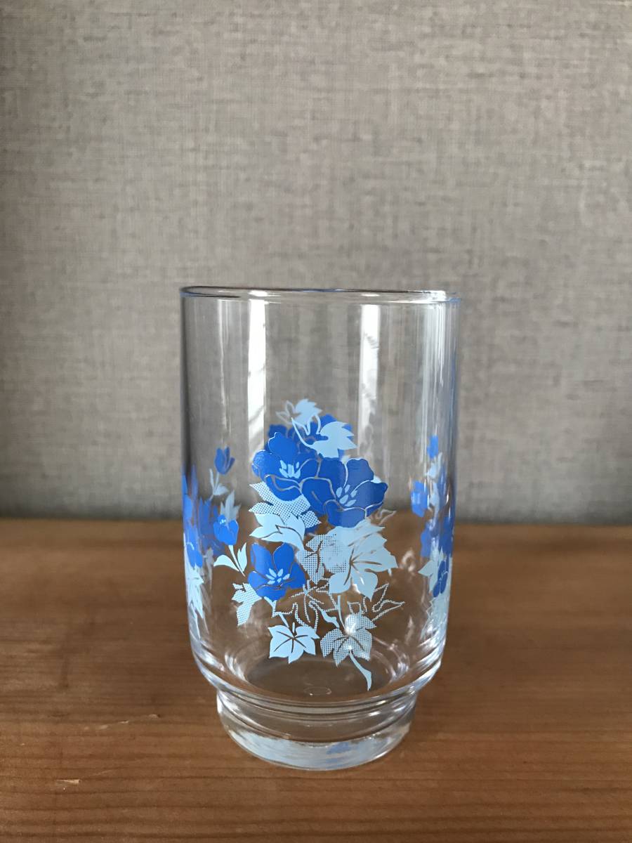 昭和レトロ　青色　花　ペチュニア 佐々木ガラス ガラスコップ 6個セット_花の絵は４面にあります。