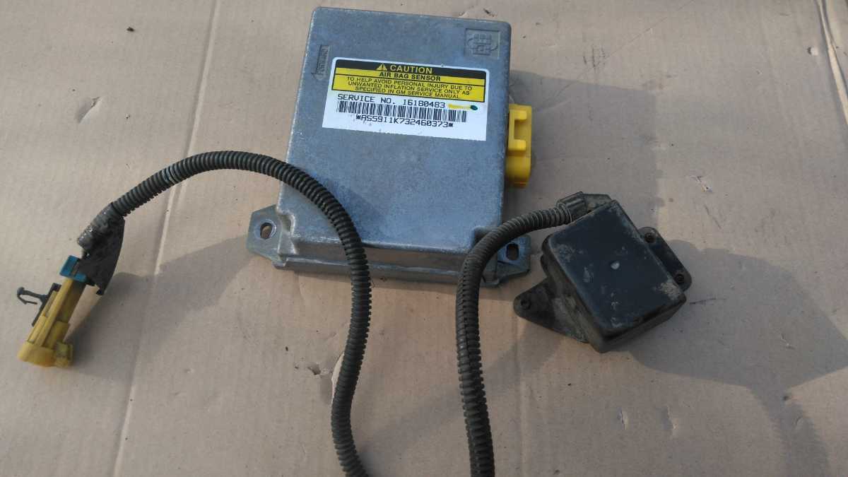  Caprice 94y air bag module impact sensor 