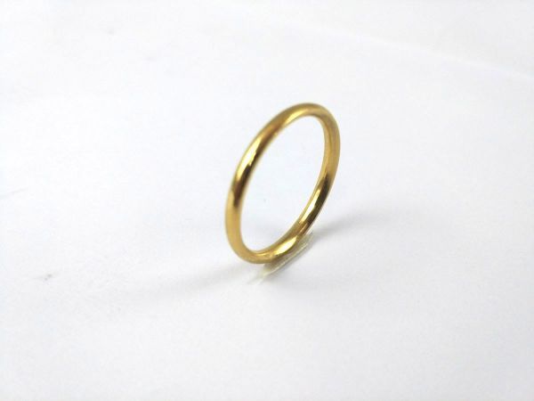 シンプル 極細2mmリング 指輪 ステンレス 10号 ゴールド DM便発送の画像1