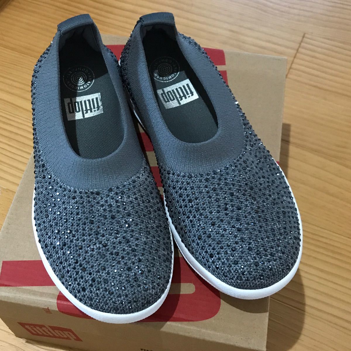 【新品】fitflop  フラット　カジュアルシューズ　23.5cm