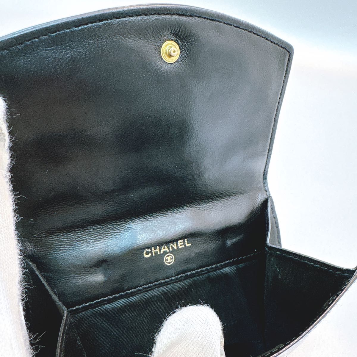 シャネル エナメル パテントレザー Wホック 二つ折り財布 正規品 ココ