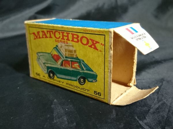 【ミニカー本体 美品】『MATCHBOX(マッチボックス) No.56 FIAT 1500(フィアット1500)』イギリス製 全長７㎝の画像7