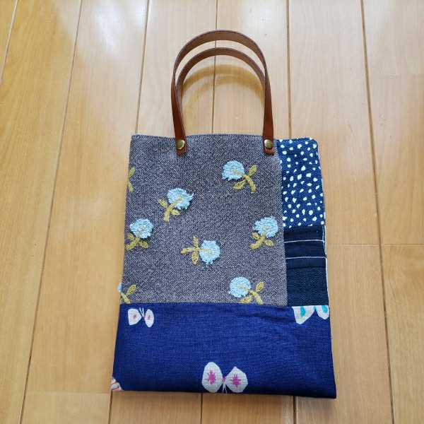 ハンドメイド♪ミニバッグmina perhonen 本革　18センチ×24㎝　即決③skip　御朱印帳_画像1